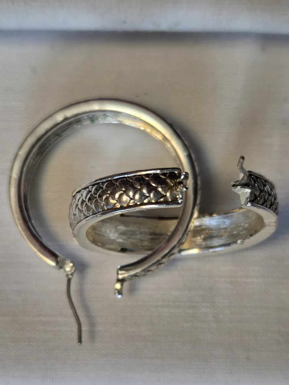 Unsigned Napier Silver-Tone Scaled Hoop Earrings